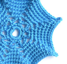 blue spider web crochet pattern