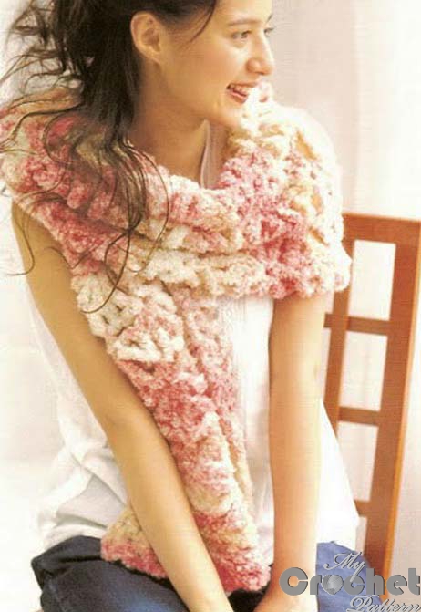 crochet scarf of fluffy triangles photo crochet scarf of fluffy triangles photo