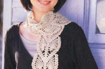 crochet scarf with openwork leaves photo