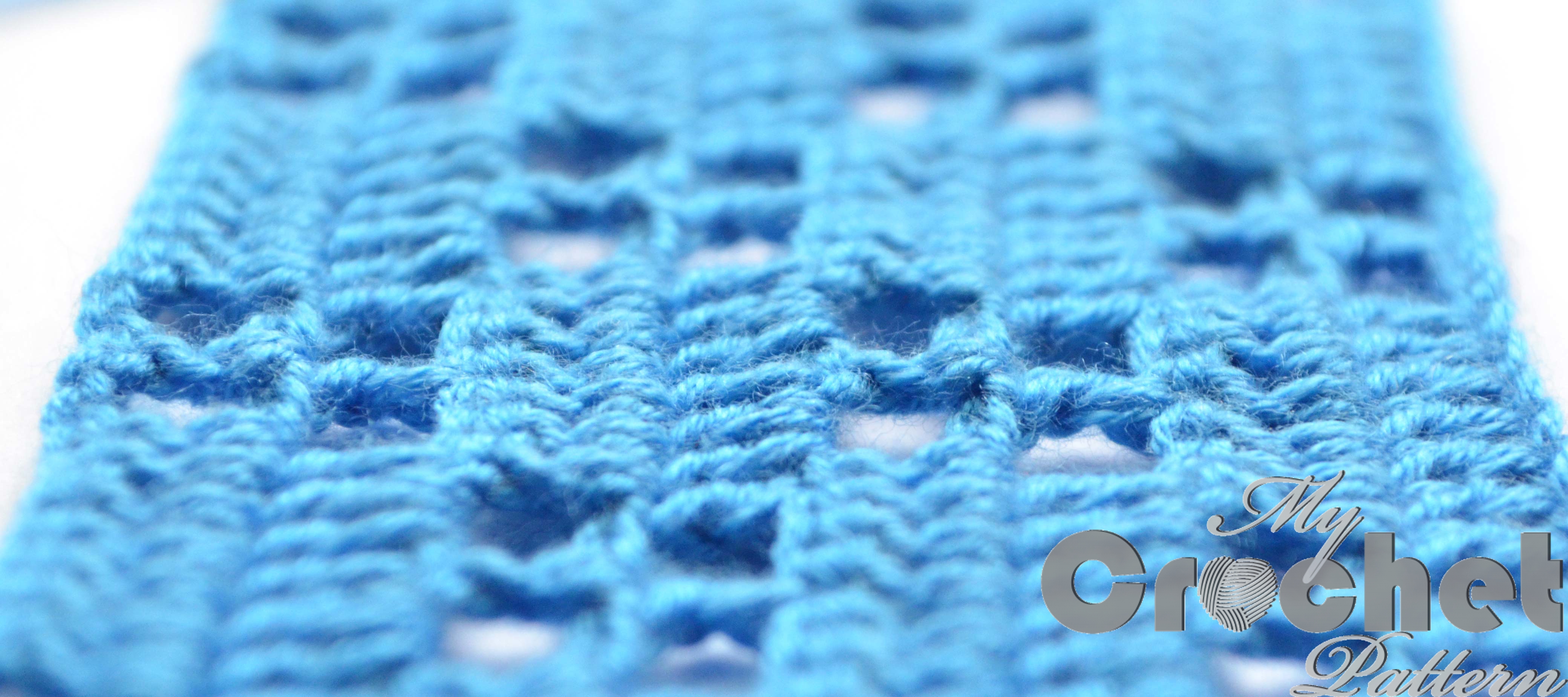 blue filet pattern little squares - close photo2 blue filet pattern little squares - close photo2