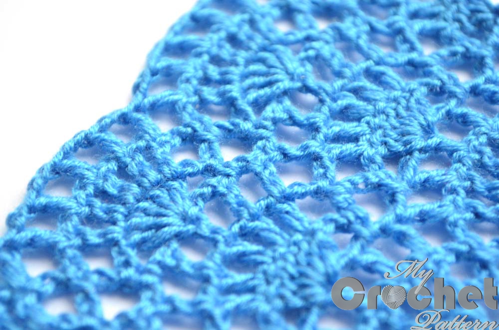 blue light openwork - close photo2 blue light openwork - close photo2