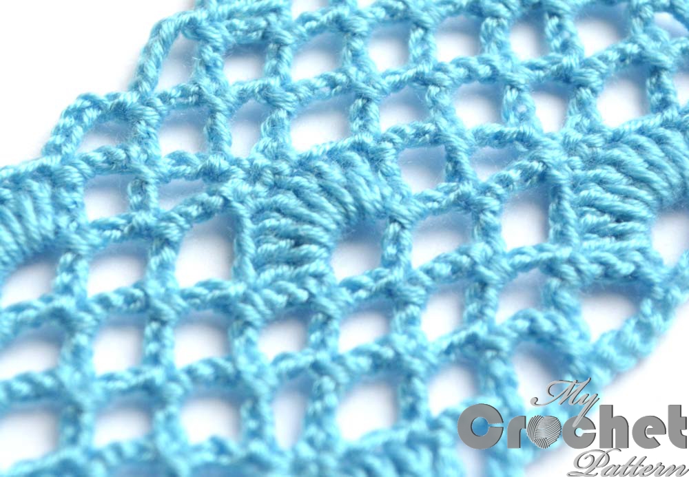 light lace pattern with shells - close photo2