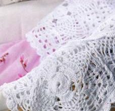 beautiful crochet baby blanket with square motifs - preview