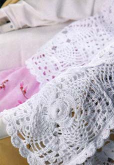 beautiful crochet baby blanket with square motifs - preview beautiful crochet baby blanket with square motifs - preview