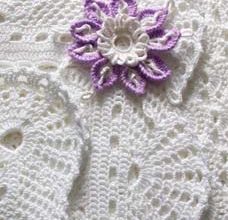 snow white lace crochet blanket for babies - preview
