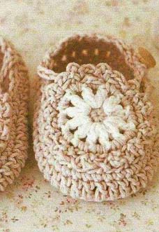 unisex baby booties crochet pattern - preview unisex baby booties crochet pattern - preview