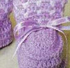 very easy baby booties crochet pattern - preview