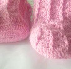 woolen crochet baby booties - preview
