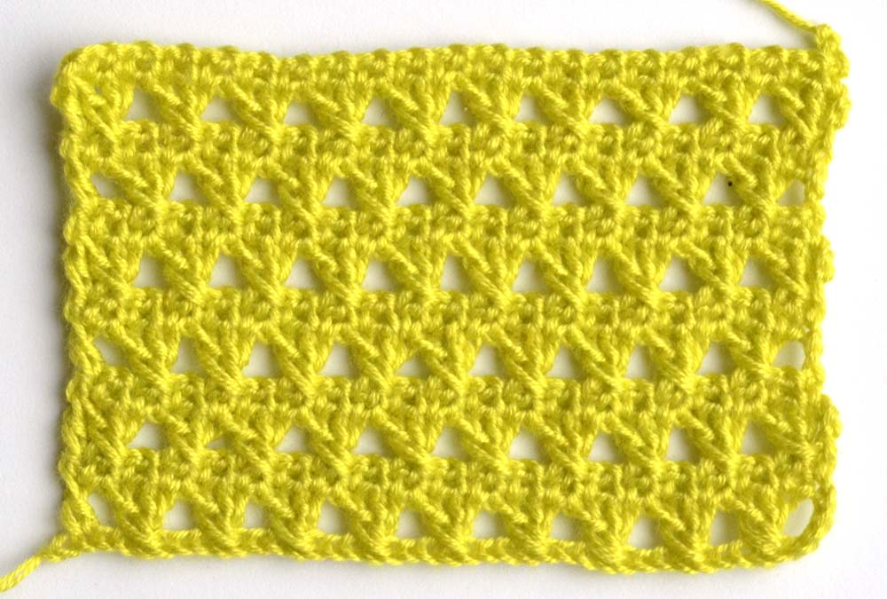 advanced green lace pattern