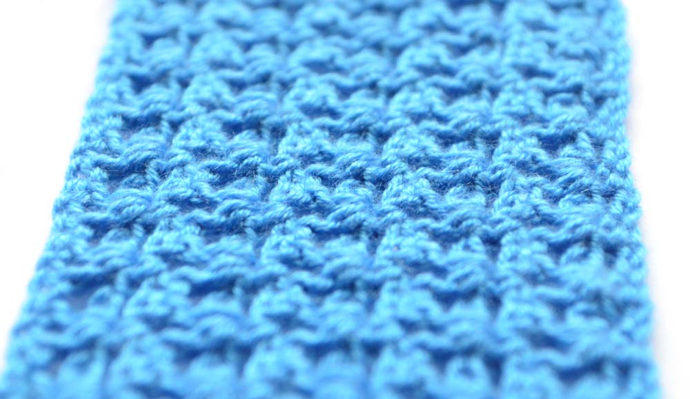blue V-stitch lace crochet pattern - photo 1 blue V-stitch lace crochet pattern - photo 1