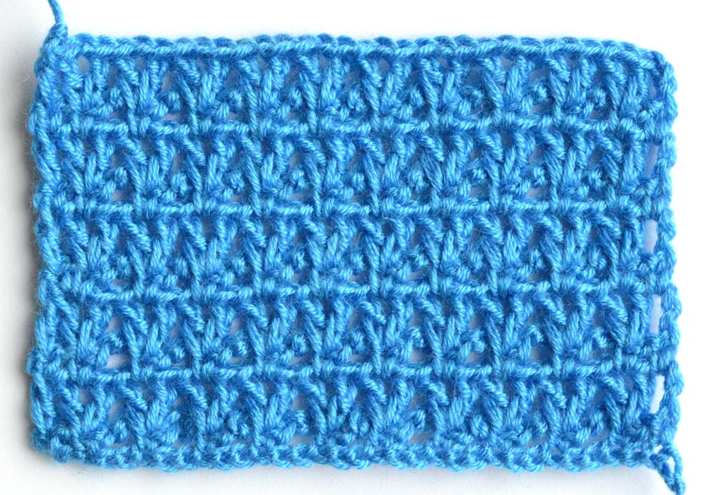blue V-stitch lace crochet pattern