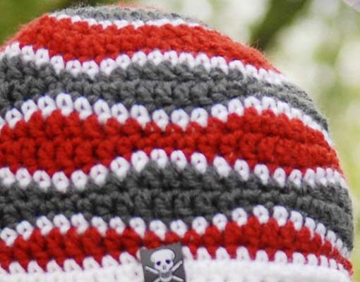 brain waves beanie photo