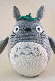 grey totoro amigurumi - preview
