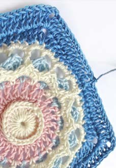 Crochet textured square motif pattern